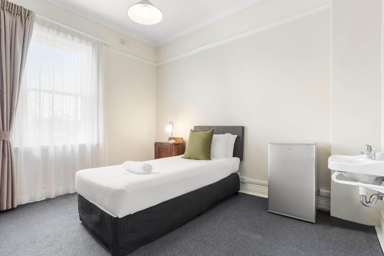 Grand View Hotel Уентуърт Фолс Екстериор снимка